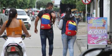 Sube a más de 1,8 millones el número de migrantes venezolanos en Colombia