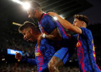 1-0. Piqué mantiene vivo al Barça en la Champions