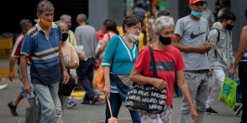 Venezuela, a mayor número de casos de covid, más flexibilización de medidas