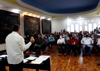 Estado Mayor de Combustible para Trujillo acordó aumentar volumen de gasolina asignado para Trujillo
