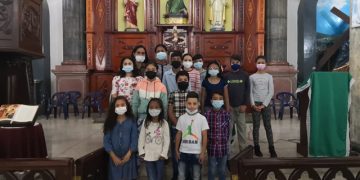 Un millón de Niños rezando el XVI Rosario por la unión y la paz