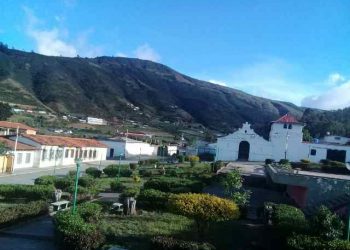 Burbusayeros denuncian problemas que padecen y cuestionan falta del consenso opositor  
