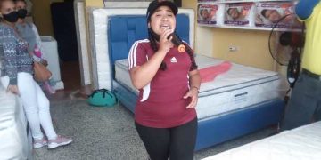 Arianny Valentina “La Flor de Boconó” y sus amigos homenajearon el programa Noches Boconesas