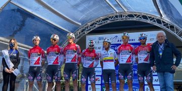 EntreRuedas/ Androni está asegurando podio de la temporada 2021