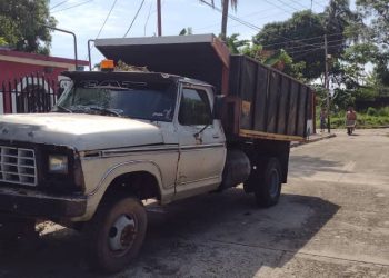 Transportistas de la frontera mantienen la esperanza de retomar el acarreo de carbón
