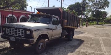 Transportistas de la frontera mantienen la esperanza de retomar el acarreo de carbón