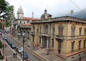 Fundecem conmemora los 463 años de Mérida