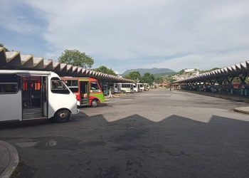Transporte público trabajará hasta la 1 de la tarde en semana radical