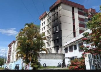 Falla de transformadores ocasionó incendio en Residencias Las Marías en Mérida