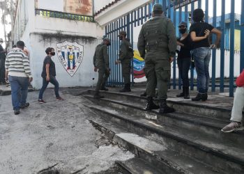 Electores boconeses poco le pararon al simulacro electoral