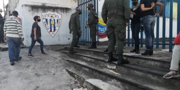 Electores boconeses poco le pararon al simulacro electoral