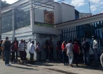 Ni el 3% de electores boconeses participaron en el simulacro