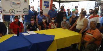 Comerciantes de «Ciudad Bendita» plantearon problemática a Angie Quintana