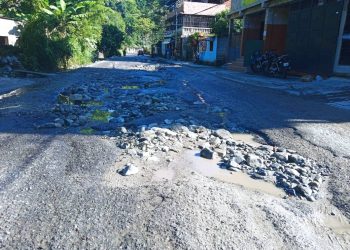Carretera vía Quebrada de Cuevas en condiciones deplorables