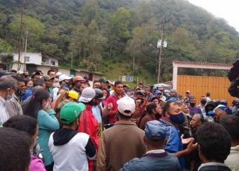 Familiares de los detenidos en La Puerta por el Conas denunciaron que les violan el derecho a la defensa