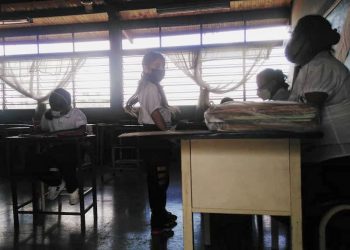 En Flor de Patria se vivió la alegría por el retorno a las aulas de clase