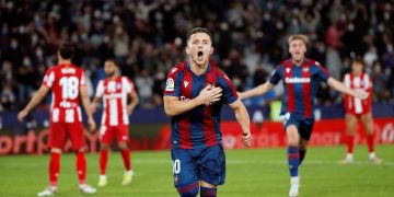 2-2. El Levante neutraliza al Atlético con dos penaltis