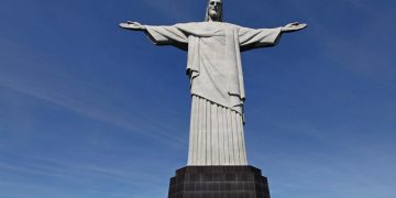 El mayor símbolo de Brasil conmemora sus 90 años lejos del Corcovado