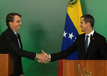 Guaidó agradece a Bolsonaro que Brasil atienda a los migrantes venezolanos