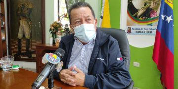 Gustavo Delgado: «Nos niegan el asfalto caliente para trabajar en las calles de San Cristóbal»