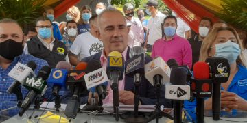 Freddy Bernal nombra comisión de enlace para transición de gobernación tras ser electo