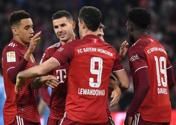 El Bayern acaba con el invicto del Friburgo y asegura el liderato