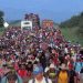 La caravana migrante de México vuelve a cambiar de rumbo y va hacia Oaxaca