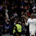2-1. Una obra de arte de Vinícius desata al líder