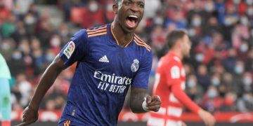 El momento Vinícius ante la cenicienta que asaltó el Bernabéu