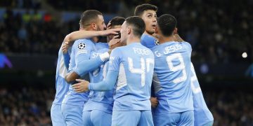 4-1. El Manchester City cumple con nota y roza los octavos