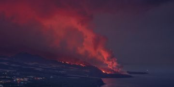 El volcán de La Palma vuelve a estar «bastante» explosivo, como en octubre