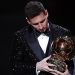 Messi, cubierto de oro