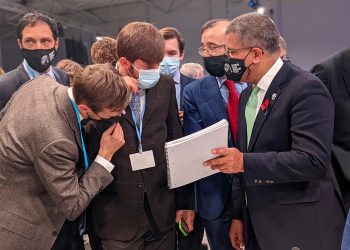 Glasgow esquiva el fracaso climático