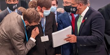 Glasgow esquiva el fracaso climático