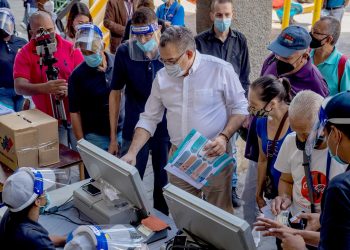 Rector Enrique Márquez pide a la sociedad venezolana cumplir con su parte en los comicios