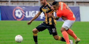 Aurinegros siguen en la pelea