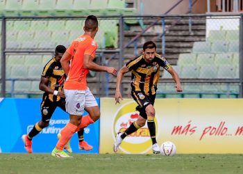 El Carrusel Aurinegro no desentonó ante La Guaira