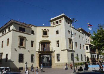 Mérida elige: Una dama y cuatro caballeros se medirán el 21 para el cargo de Gobernadora o Gobernador