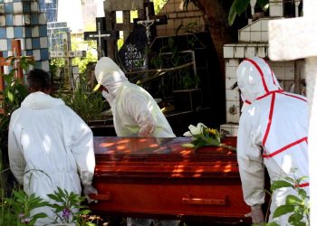 Advierten que cementerio de San Cristóbal pueda quedarse sin espacios para inhumaciones COVID-19