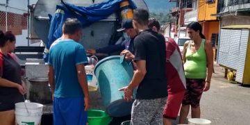Hasta 7 días han transcurrido sin servicio de agua potable algunas comunidades 