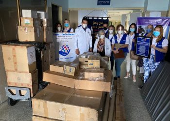 Rotary Valle de Santiago dona dos camas equipadas  a UCI COVID-19 del Hospital de San Cristóbal