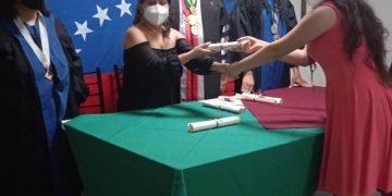 Cuarenta nuevos graduandos egresaron de la UPTT Mario Briceño Iragorry