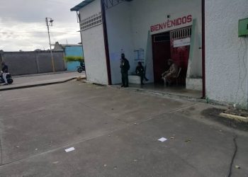 Sin contratiempos arrancan elecciones en el Municipio Miranda