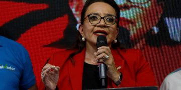 Castro supera por 20 puntos al oficialista Asfura en los comicios en Honduras