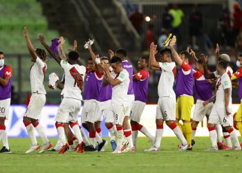 Argentina está en Catar, Uruguay se desmorona, Chile pincha y Perú renace