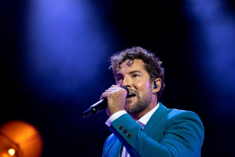 David Bisbal durante un concierto en Madrid en junio de 2021, en una foto de archivo. EFE/ Luca Piergiovanni