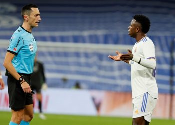 España, único país junto a Alemania con cinco árbitros Élite de UEFA