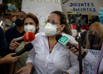 Sindicato docente denuncia abandono y persecución contra el gremio
