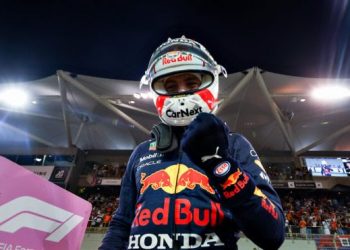 Max Verstappen logra la pole position en el GP de Abu Dhabi