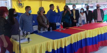 Sonia Silva recibió la banda como alcaldesa de Rafael Rangel